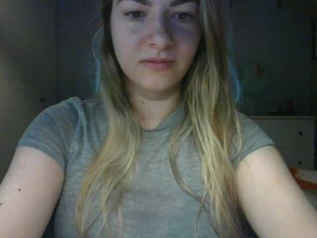 RosieJune live cam on BongaCams