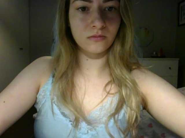RosieJune live cam on BongaCams