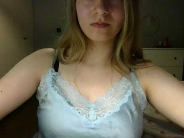 RosieJune live cam on BongaCams