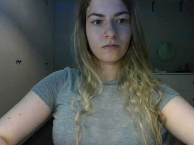 RosieJune live cam on BongaCams