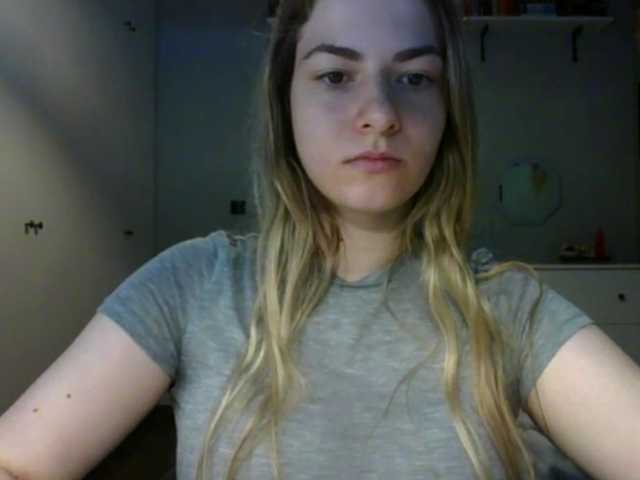 RosieJune live cam on BongaCams