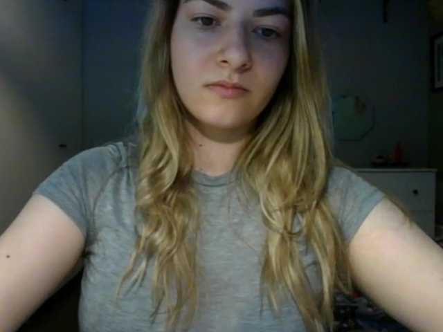 RosieJune live cam on BongaCams