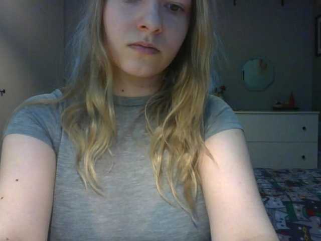 RosieJune live cam on BongaCams