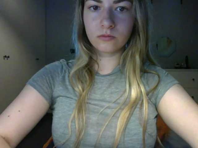RosieJune live cam on BongaCams