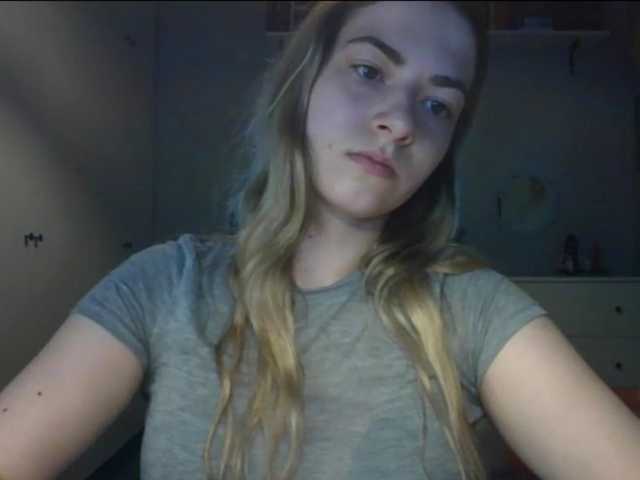 RosieJune live cam on BongaCams