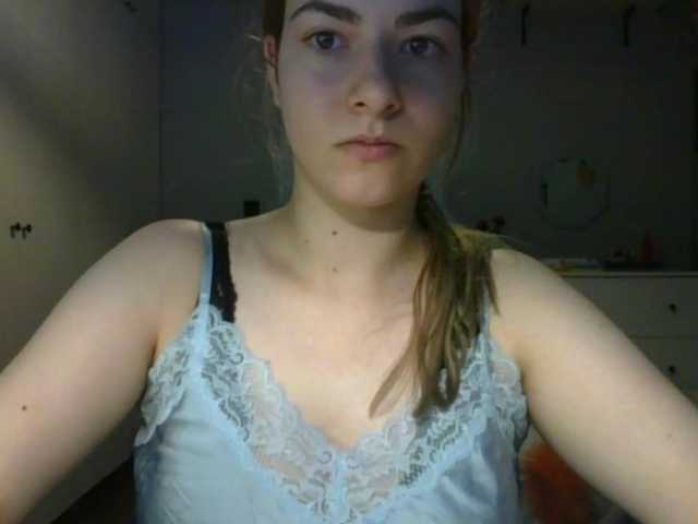 RosieJune live cam on BongaCams