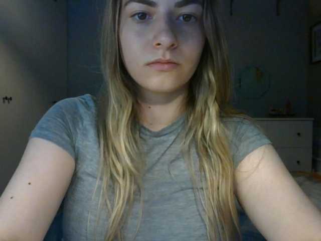 RosieJune live cam on BongaCams