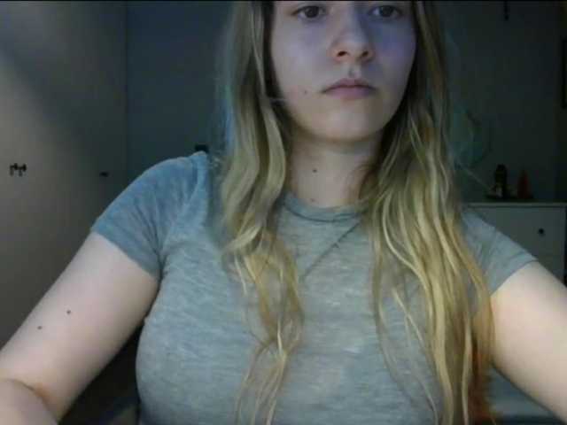 RosieJune live cam on BongaCams