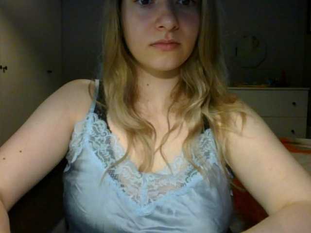 RosieJune live cam on BongaCams