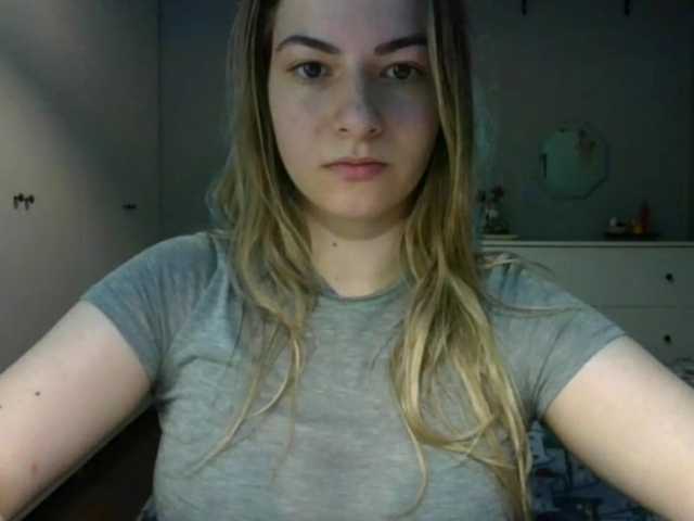 RosieJune live cam on BongaCams