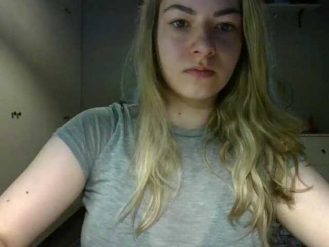 RosieJune live cam on BongaCams