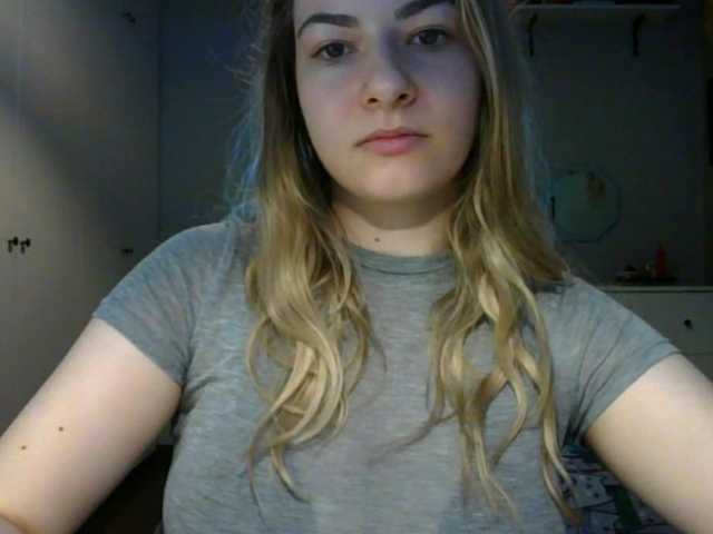 RosieJune live cam on BongaCams