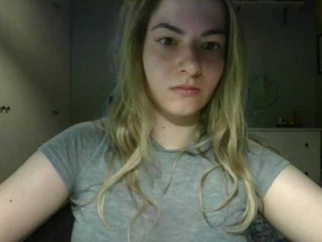 RosieJune live cam on BongaCams