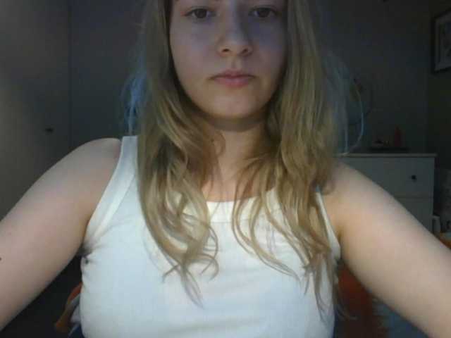 RosieJune live webcam show
