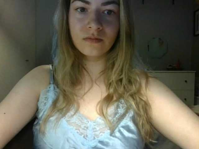 RosieJune live cam on BongaCams