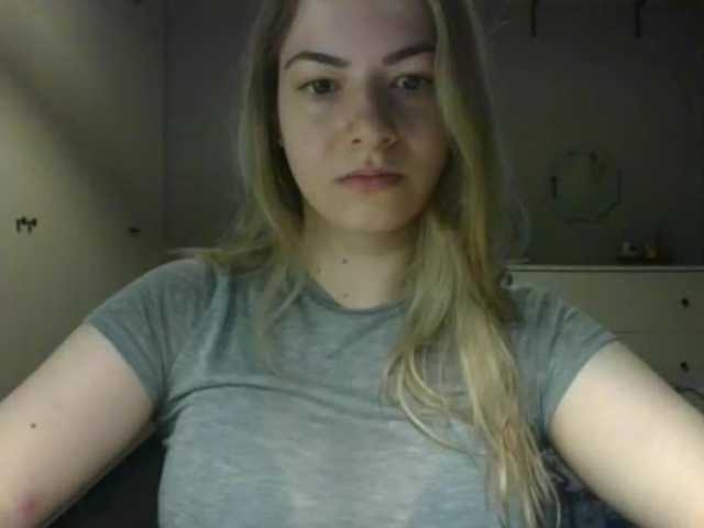 RosieJune live cam on BongaCams