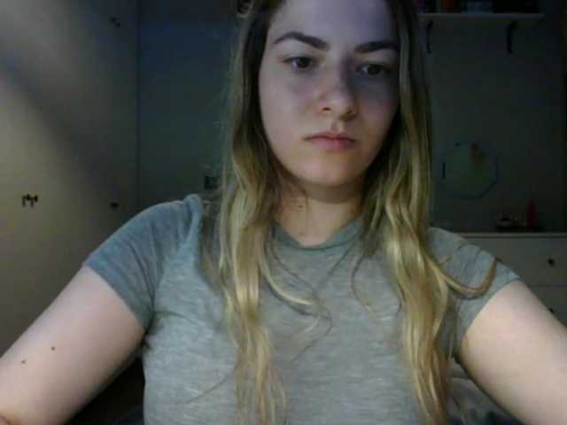 RosieJune live cam on BongaCams