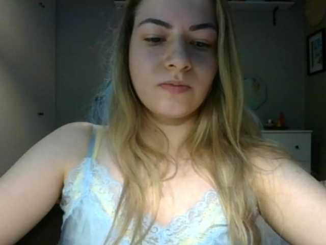 RosieJune live cam on BongaCams