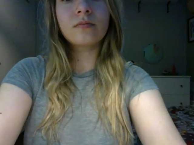 RosieJune live cam on BongaCams