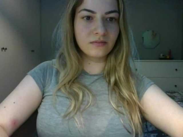 RosieJune live cam on BongaCams