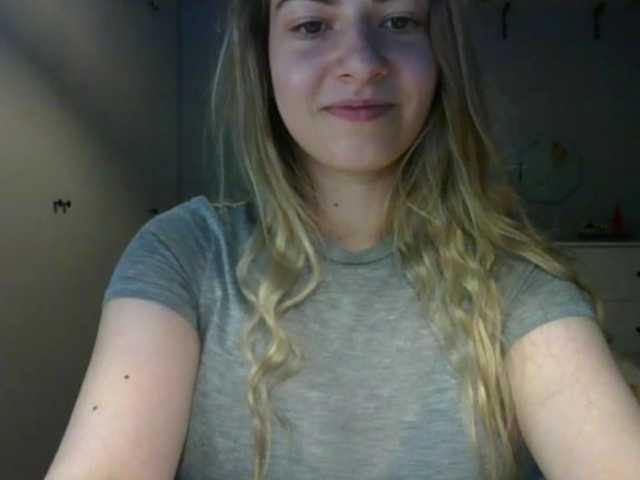 RosieJune live cam on BongaCams