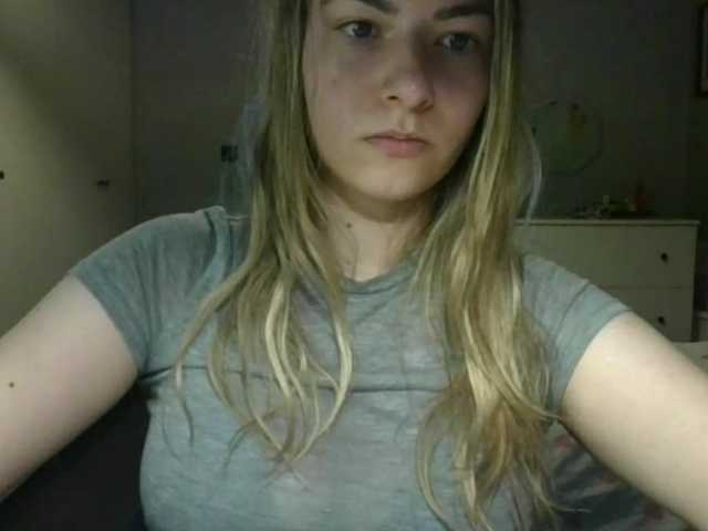 RosieJune live cam on BongaCams