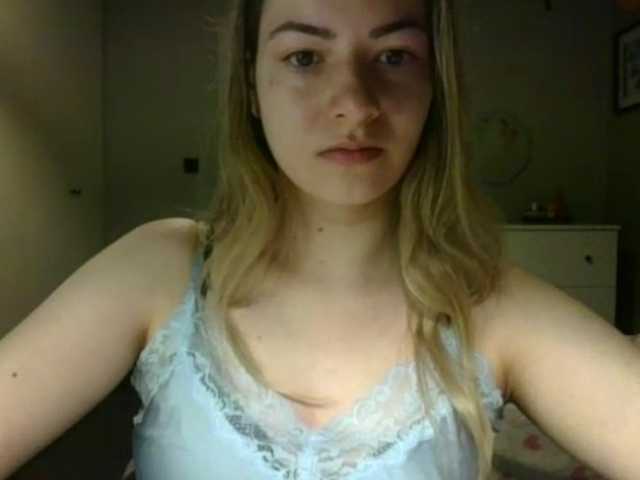 RosieJune live cam on BongaCams