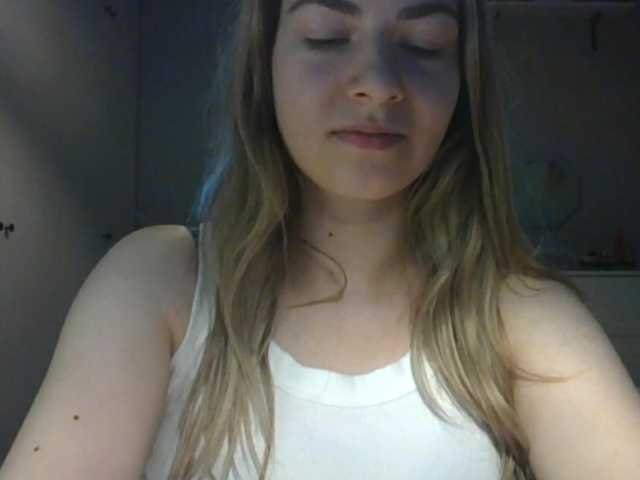RosieJune live webcam show