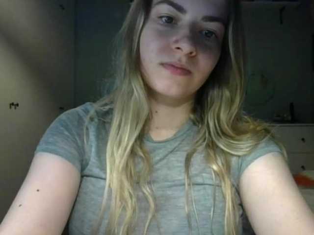 RosieJune live cam on BongaCams