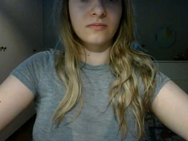 RosieJune live cam on BongaCams