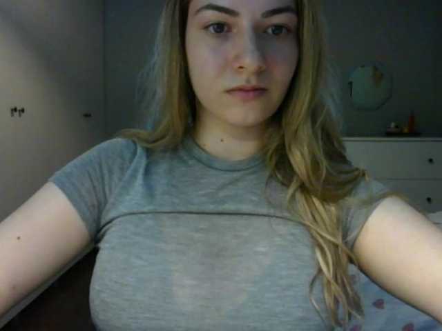 RosieJune live cam on BongaCams