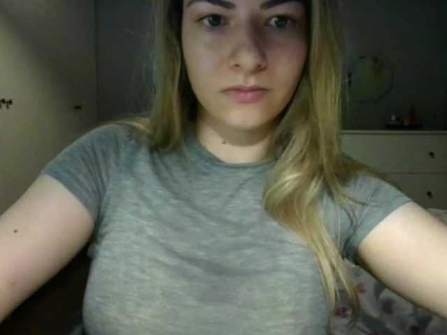 RosieJune live cam on BongaCams