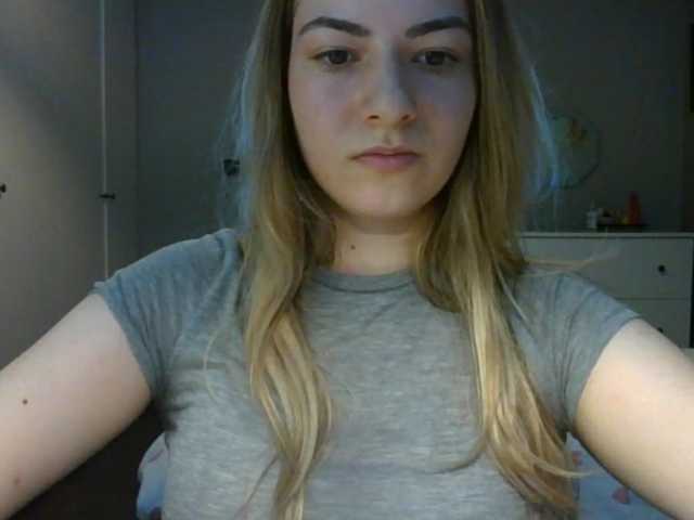 RosieJune live cam on BongaCams