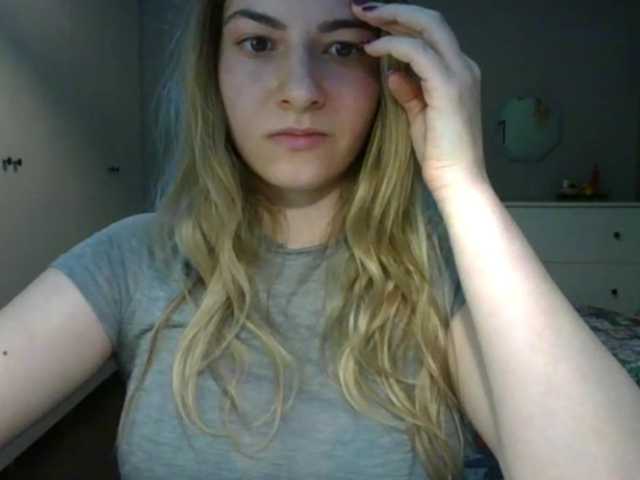 RosieJune live cam on BongaCams