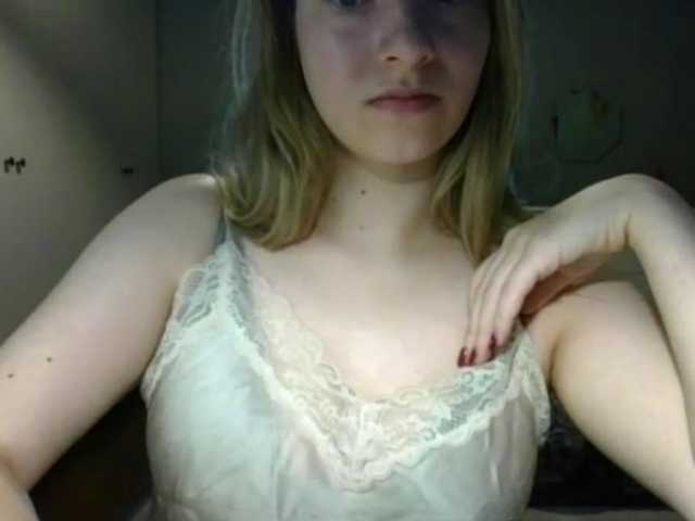 RosieJune live cam on BongaCams