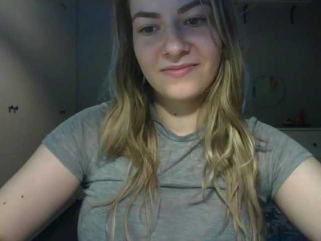 RosieJune live cam on BongaCams