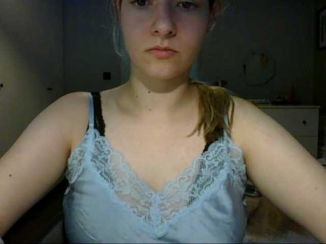 RosieJune live cam on BongaCams