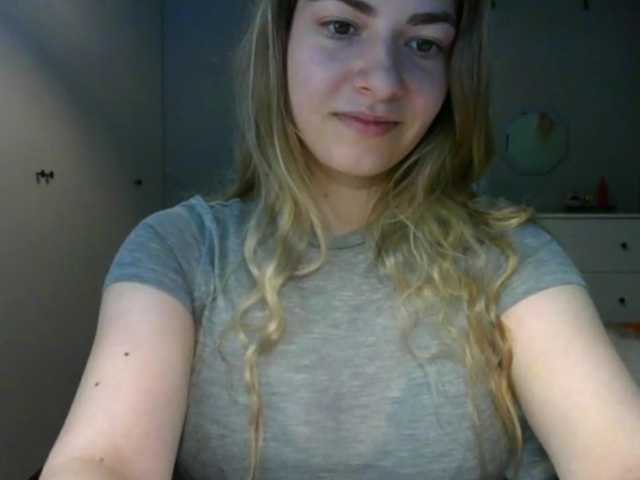 RosieJune live cam on BongaCams