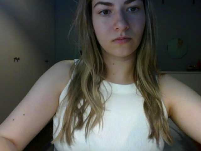 RosieJune live webcam show