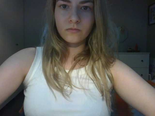 RosieJune live cam on BongaCams