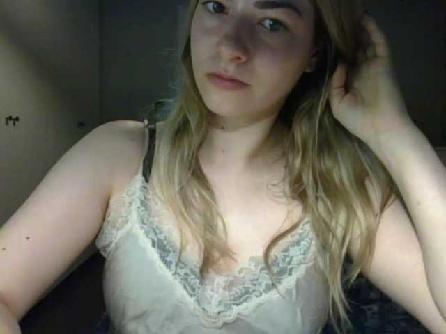 RosieJune live cam on BongaCams