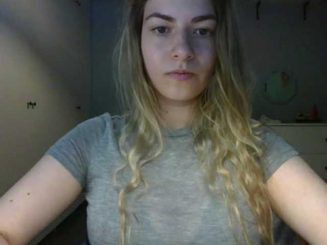 RosieJune live cam on BongaCams