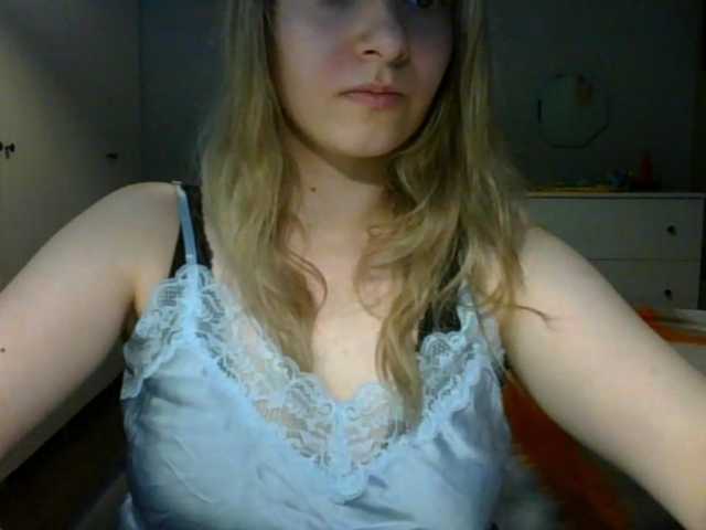 RosieJune live cam on BongaCams
