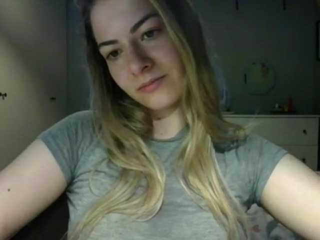 RosieJune live cam on BongaCams