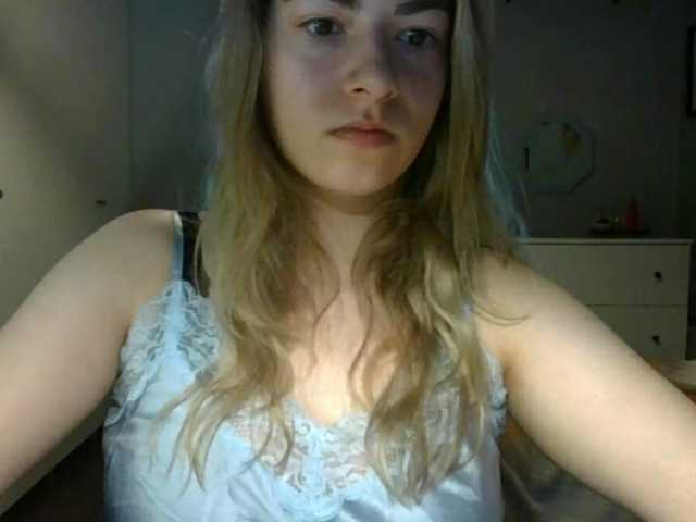 RosieJune live cam on BongaCams