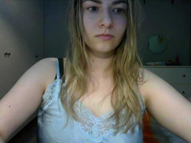 RosieJune live cam on BongaCams