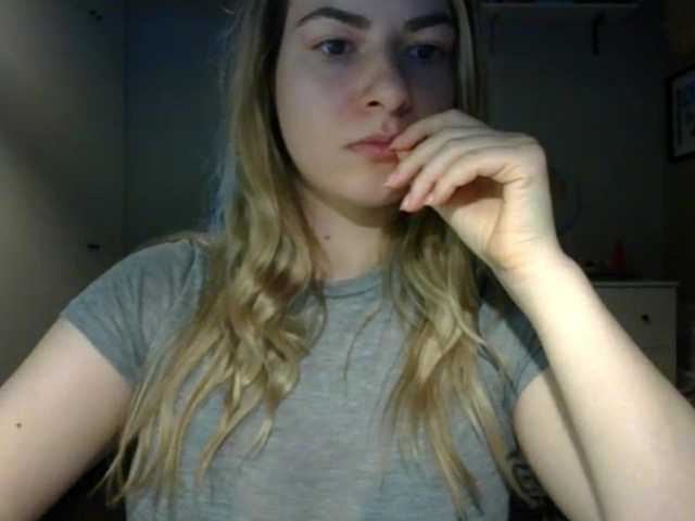 RosieJune live cam on BongaCams
