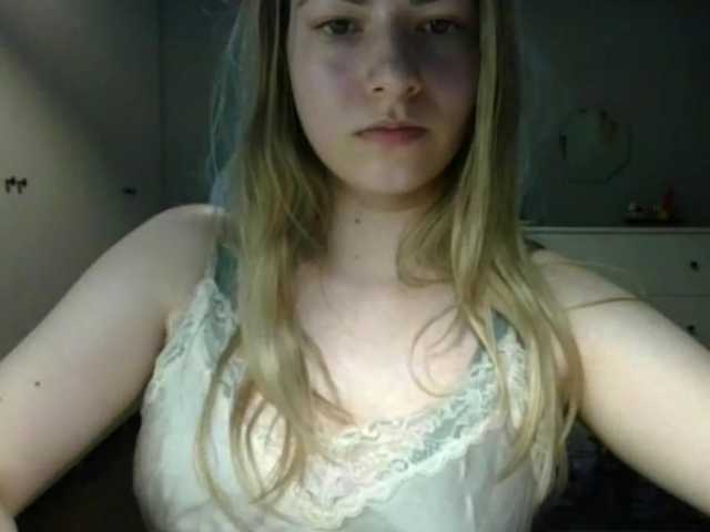 RosieJune live cam on BongaCams