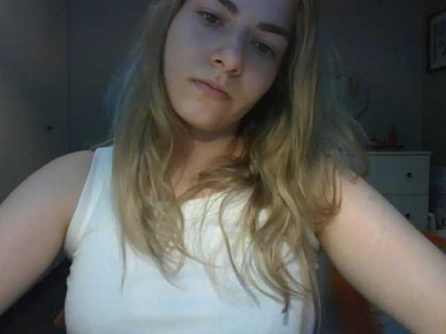 RosieJune live cam on BongaCams