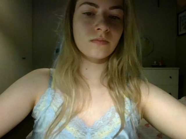 RosieJune live cam on BongaCams